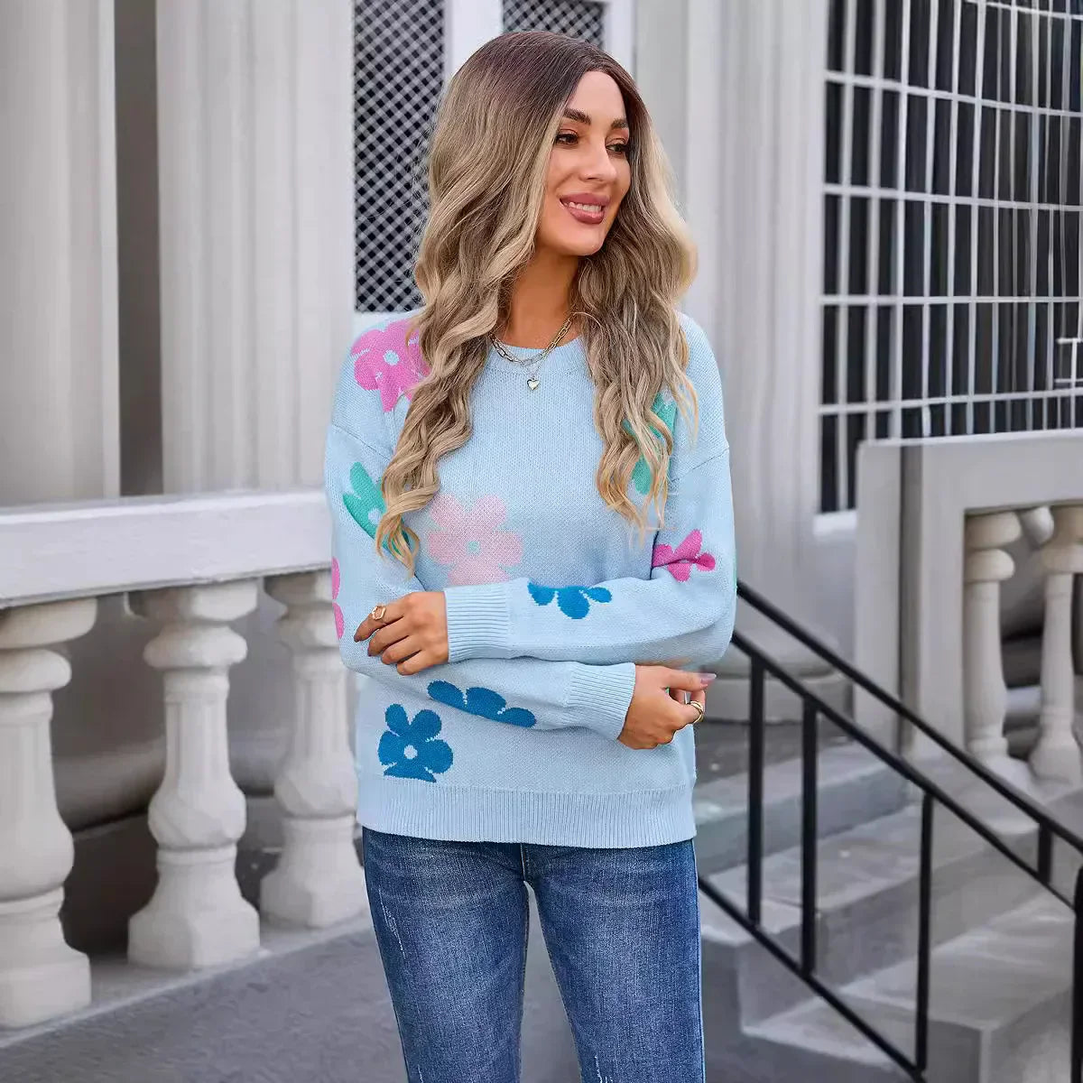 Aislin | Lässiger Häkelpullover mit Blumenmuster