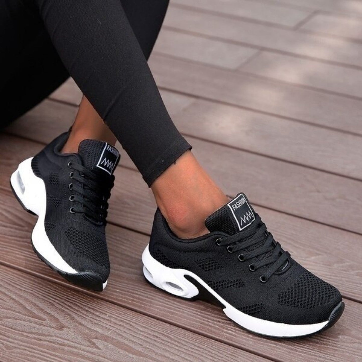 Schuhe für Unisex – Komfortable orthopädische Sneaker im sportlichen Look, in verschiedenen Farben erhältlich