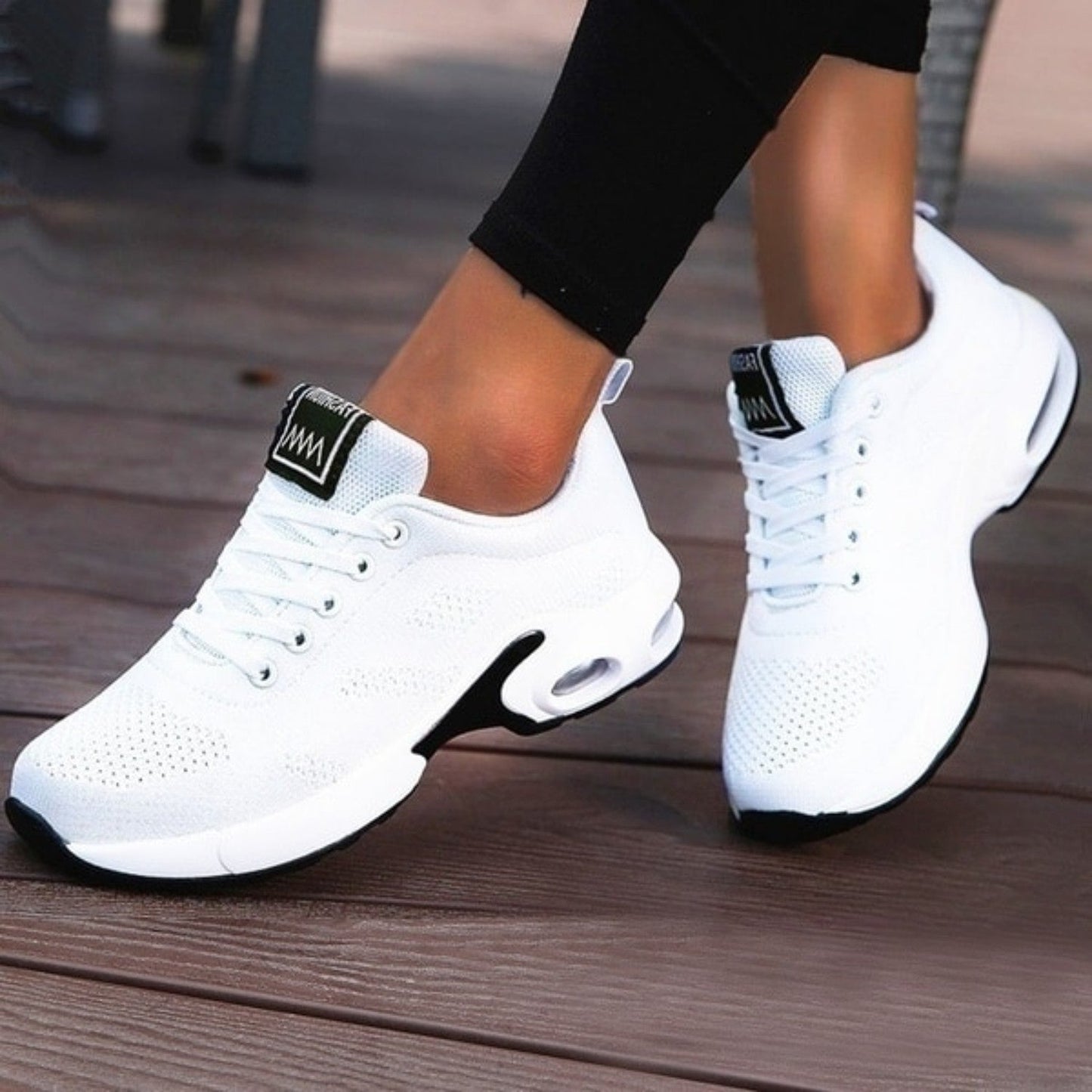 Schuhe für Unisex – Komfortable orthopädische Sneaker im sportlichen Look, in verschiedenen Farben erhältlich